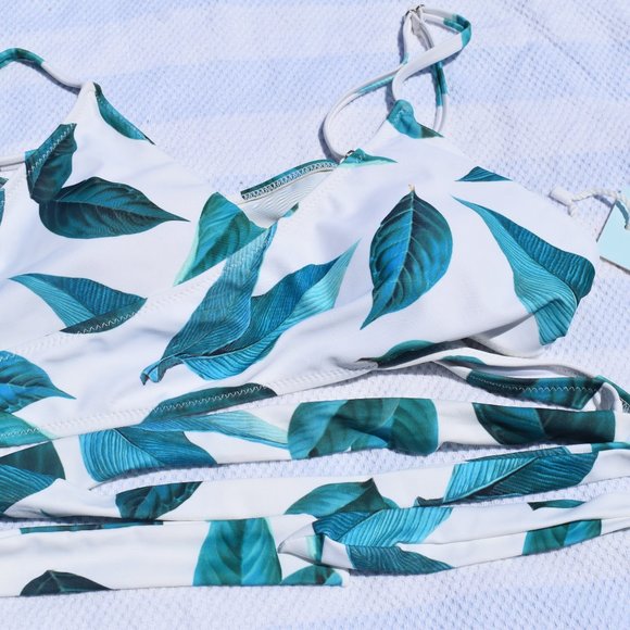 Cupshe 2 piece bikini set - Picture 4 of 4